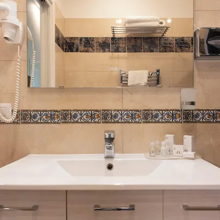 Bed and Breakfast Certosa 4*