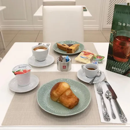 Certosa Bed and Breakfast 4*