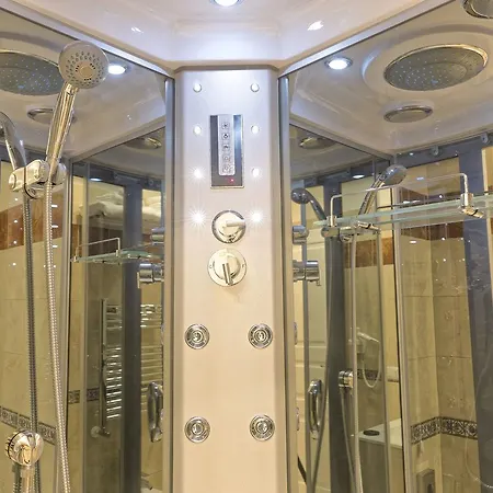 Certosa Frühstückspension 4*